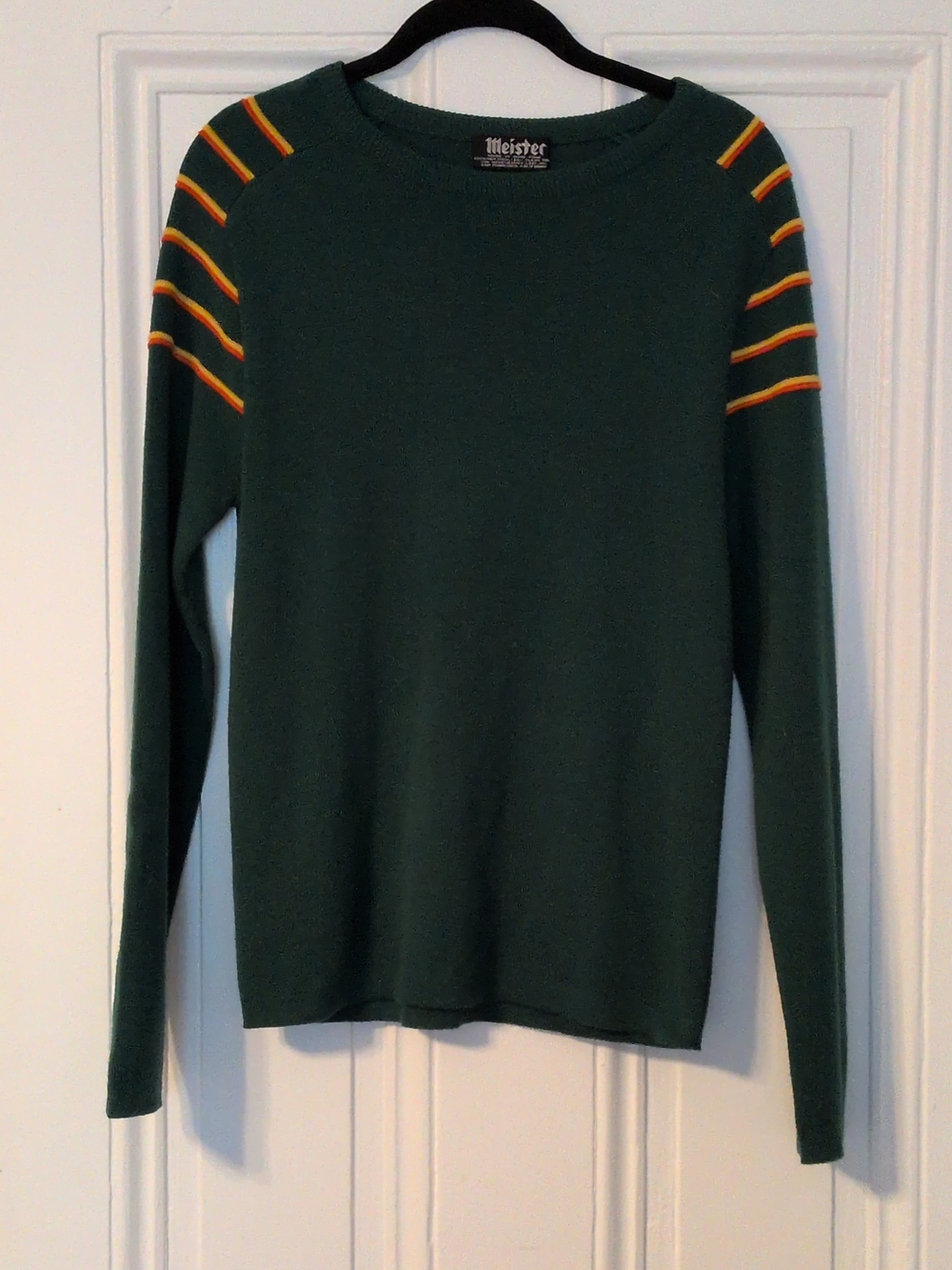 Meister Men's Dark Green Crewneck Ski Sweater Striped Shoulder Detail Hong Kong